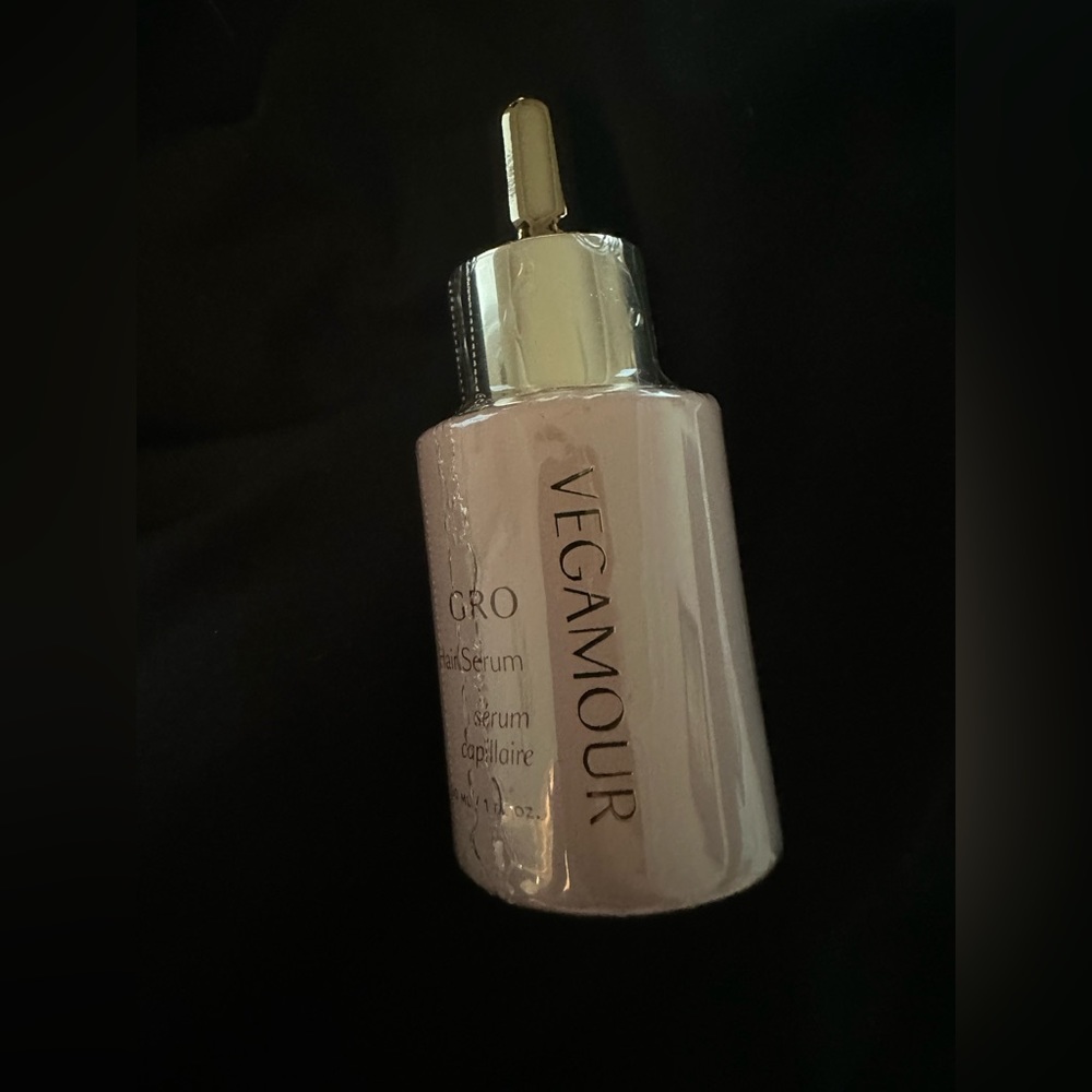 Vegamour hair serum